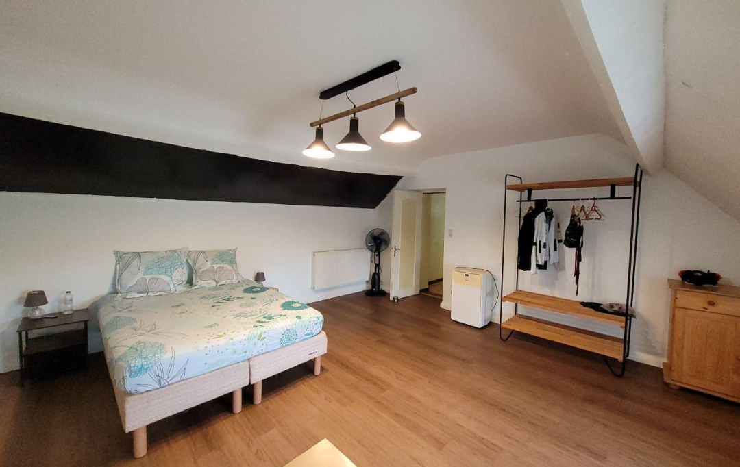 BOUSSAC IMMOBILIER : Maison / Villa | LEYRAT (23600) | 140 m2 | 72 000 € 