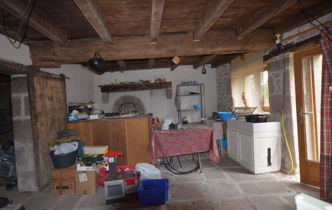 BOUSSAC IMMOBILIER : Maison / Villa | TOULX-SAINTE-CROIX (23600) | 141 m2 | 67 000 € 