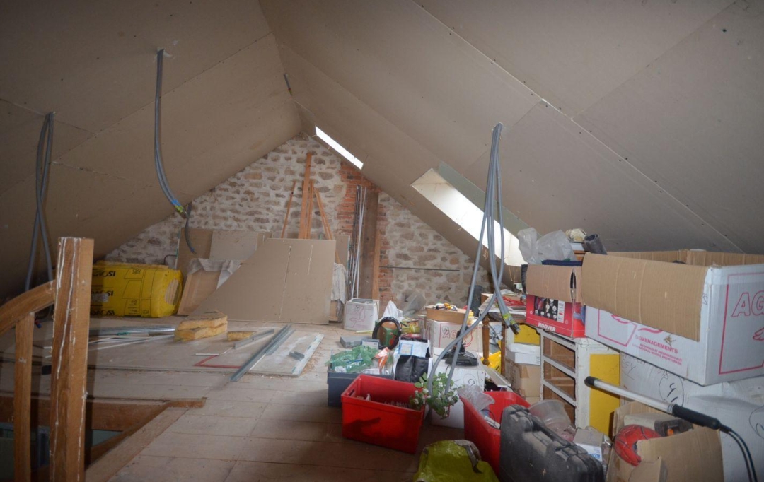 BOUSSAC IMMOBILIER : Maison / Villa | TOULX-SAINTE-CROIX (23600) | 141 m2 | 67 000 € 