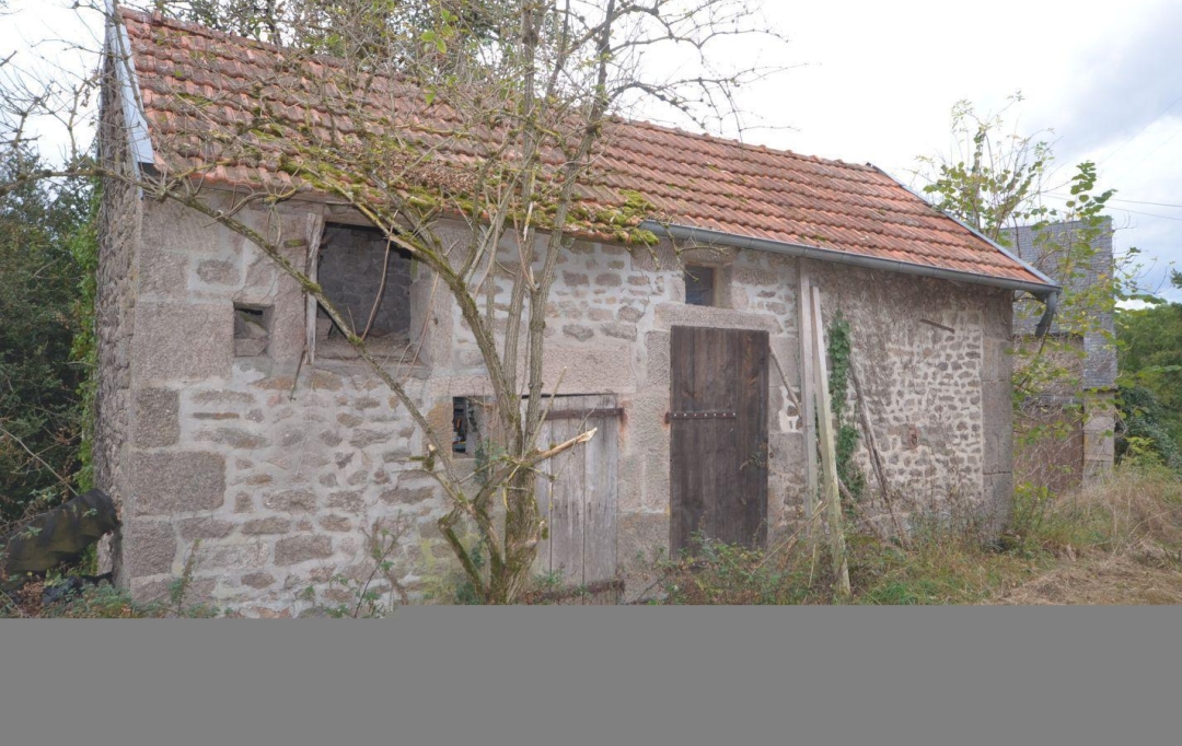 BOUSSAC IMMOBILIER : Maison / Villa | TOULX-SAINTE-CROIX (23600) | 141 m2 | 67 000 € 