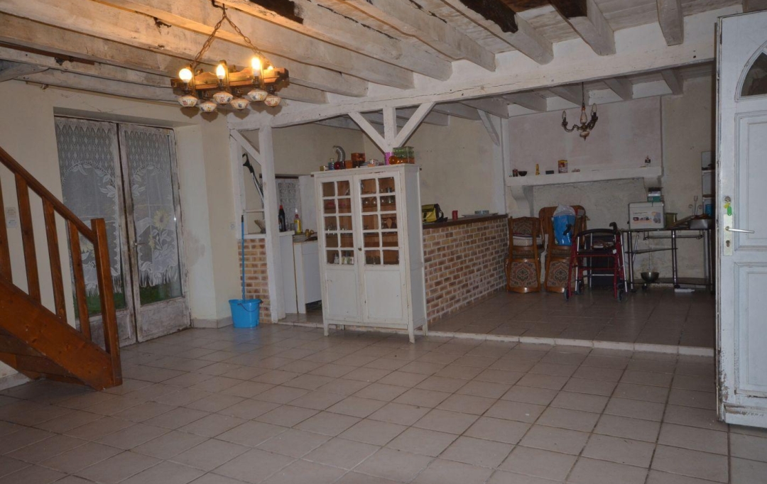 BOUSSAC IMMOBILIER : Maison / Villa | TOULX-SAINTE-CROIX (23600) | 93 m2 | 35 500 € 