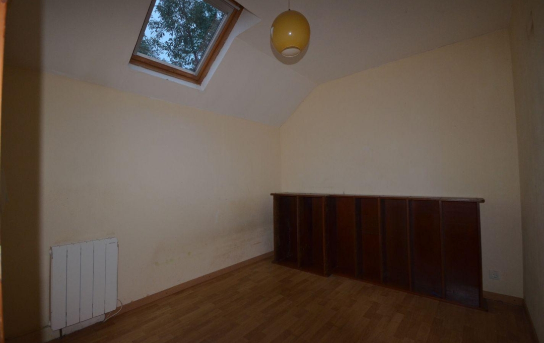 BOUSSAC IMMOBILIER : Maison / Villa | TOULX-SAINTE-CROIX (23600) | 93 m2 | 35 500 € 