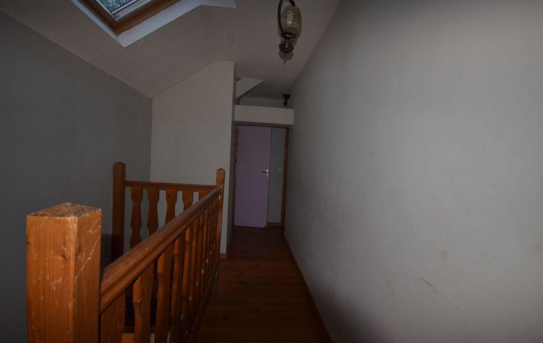 BOUSSAC IMMOBILIER : Maison / Villa | TOULX-SAINTE-CROIX (23600) | 93 m2 | 35 500 € 
