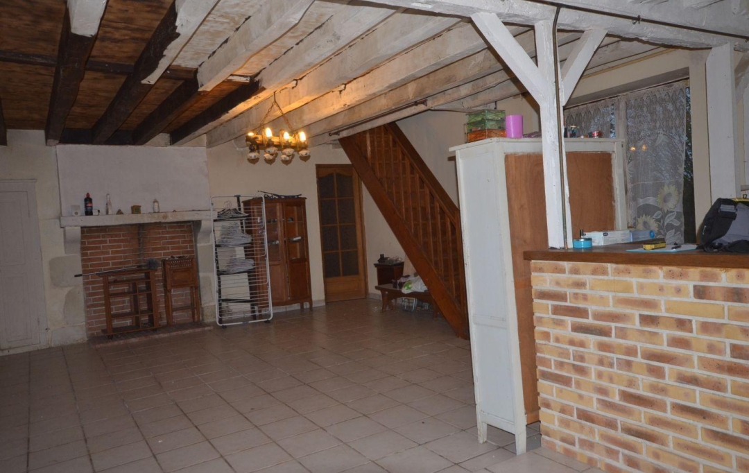 BOUSSAC IMMOBILIER : Maison / Villa | TOULX-SAINTE-CROIX (23600) | 93 m2 | 35 500 € 