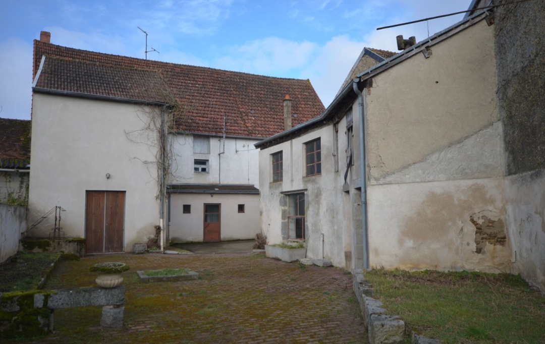 BOUSSAC IMMOBILIER : Maison / Villa | LEPAUD (23170) | 222 m2 | 135 000 € 