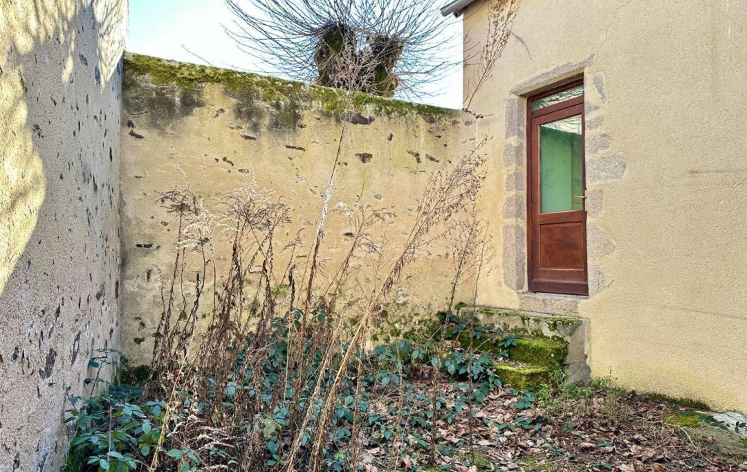 BOUSSAC IMMOBILIER : Maison / Villa | BOUSSAC (23600) | 223 m2 | 120 000 € 