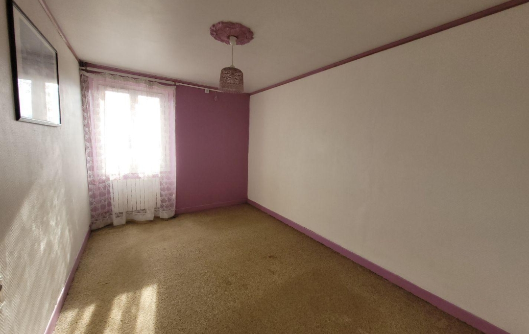 BOUSSAC IMMOBILIER : Maison / Villa | SIDIAILLES (18270) | 106 m2 | 72 000 € 