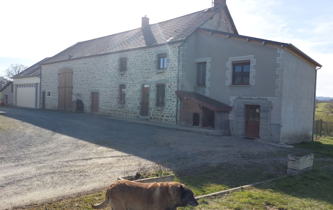 BOUSSAC IMMOBILIER : Domaines / Propriétés | BOUSSAC (23600) | 200 m2 | 393 500 € 