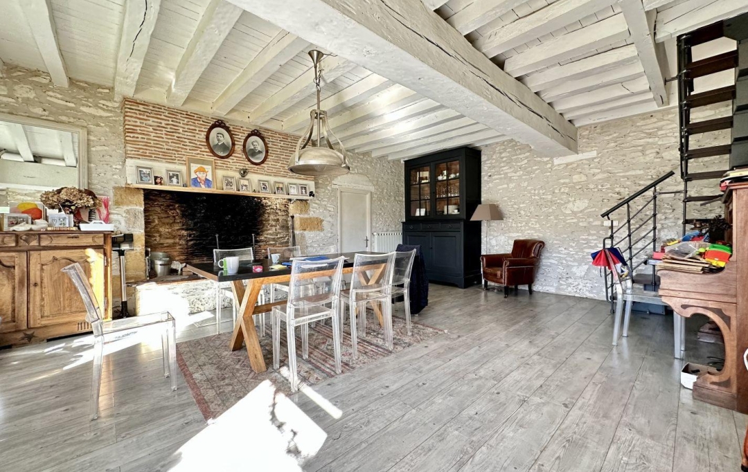 BOUSSAC IMMOBILIER : Maison / Villa | PERASSAY (36160) | 200 m2 | 180 000 € 