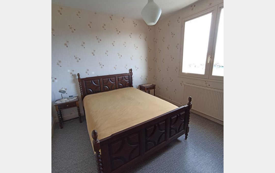 BOUSSAC IMMOBILIER : Maison / Villa | SAINT-SILVAIN-BAS-LE-ROC (23600) | 77 m2 | 84 000 € 