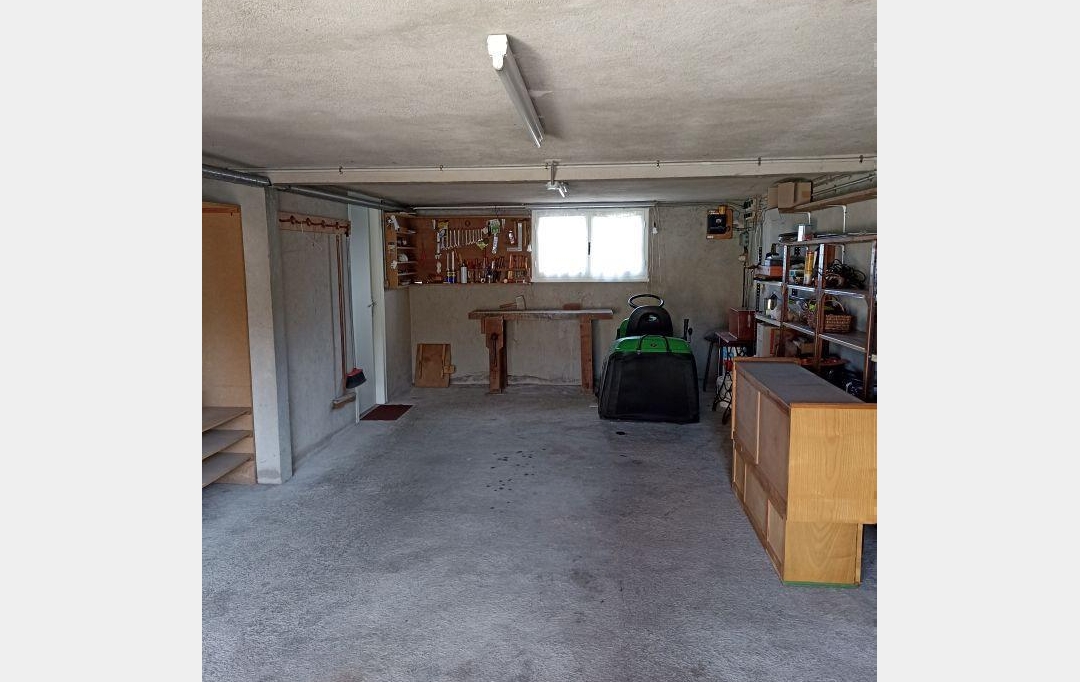 BOUSSAC IMMOBILIER : Maison / Villa | SAINT-SILVAIN-BAS-LE-ROC (23600) | 77 m2 | 84 000 € 