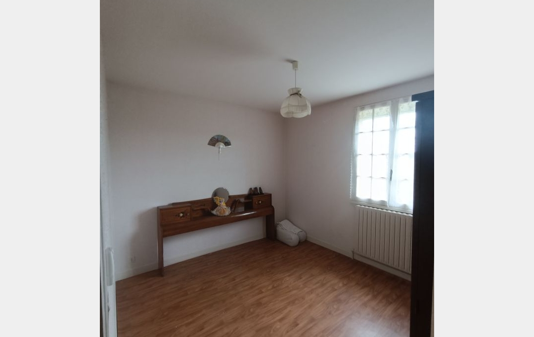 BOUSSAC IMMOBILIER : House | GENOUILLAC (23350) | 96 m2 | 108 500 € 