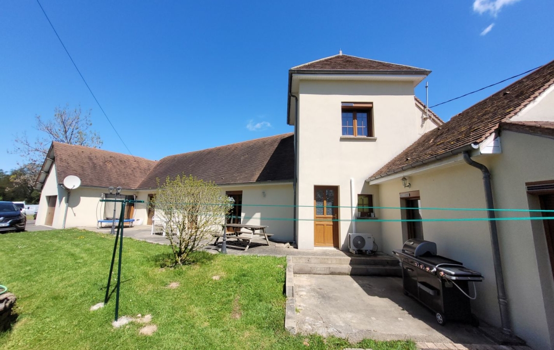 BOUSSAC IMMOBILIER : Maison / Villa | SAINT-MARIEN (23600) | 160 m2 | 193 000 €  BOUSSAC IMMOBILIER : Maison / Villa | SAINT-MARIEN (23600) | 160 m2 | 193 000 €