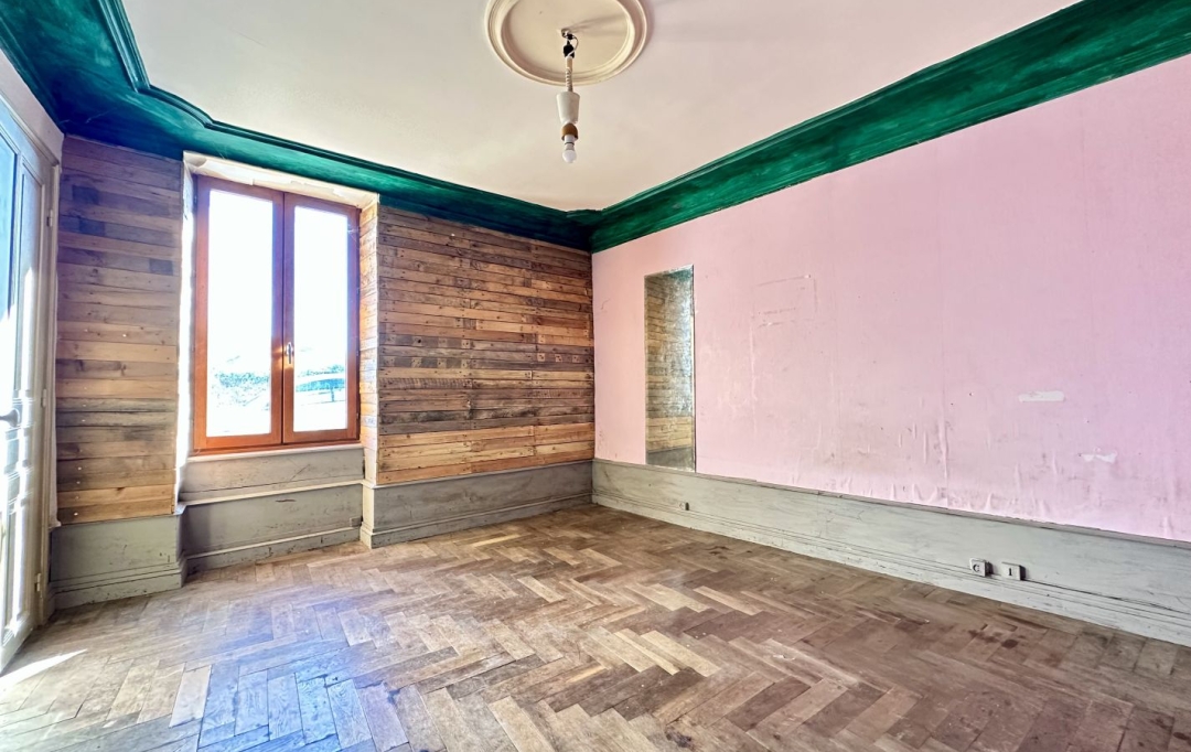 BOUSSAC IMMOBILIER : Maison / Villa | BOUSSAC (23600) | 120 m2 | 89 500 € 
