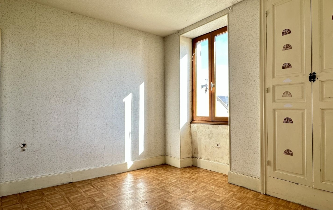 BOUSSAC IMMOBILIER : Maison / Villa | BOUSSAC (23600) | 120 m2 | 89 500 € 