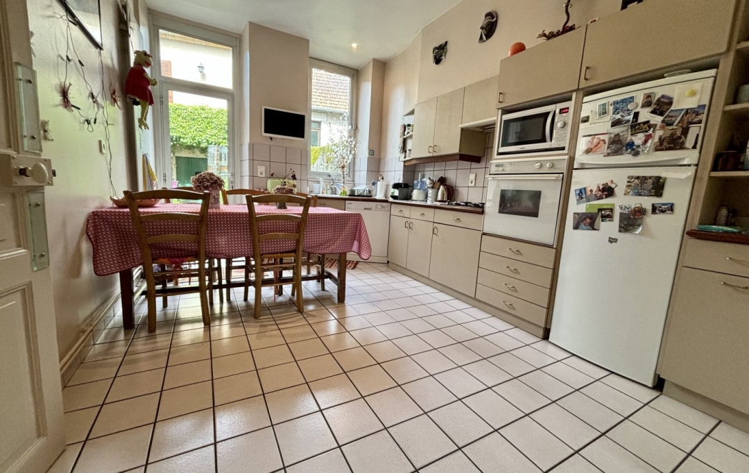 BOUSSAC IMMOBILIER : Maison / Villa | BOUSSAC (23600) | 180 m2 | 183 000 € 