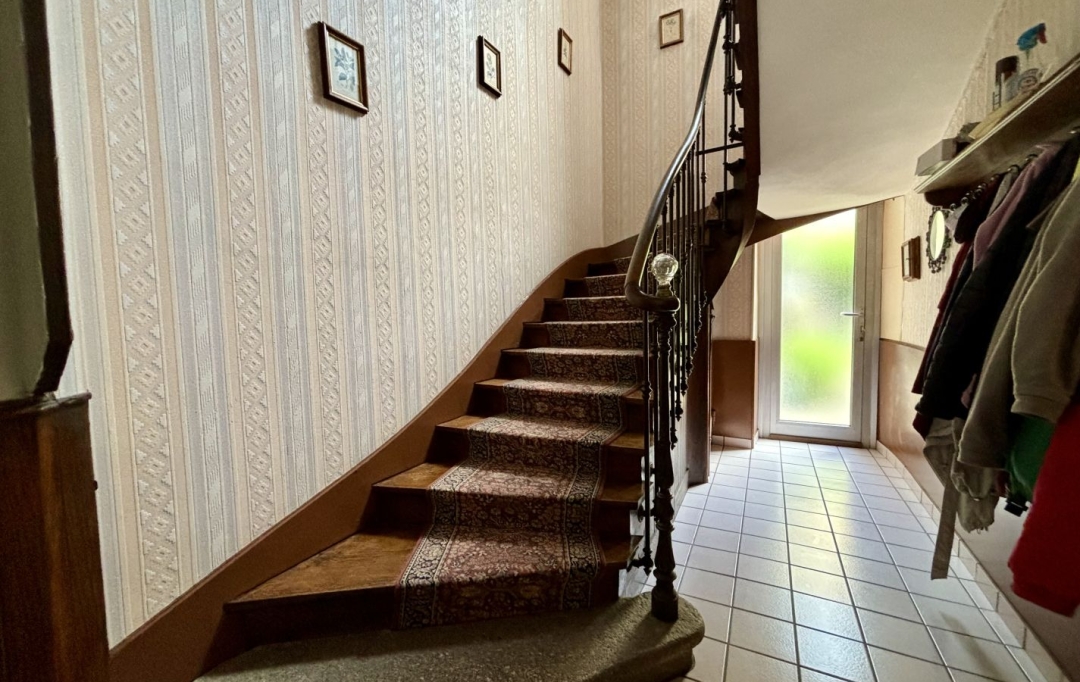 BOUSSAC IMMOBILIER : Maison / Villa | BOUSSAC (23600) | 180 m2 | 183 000 € 