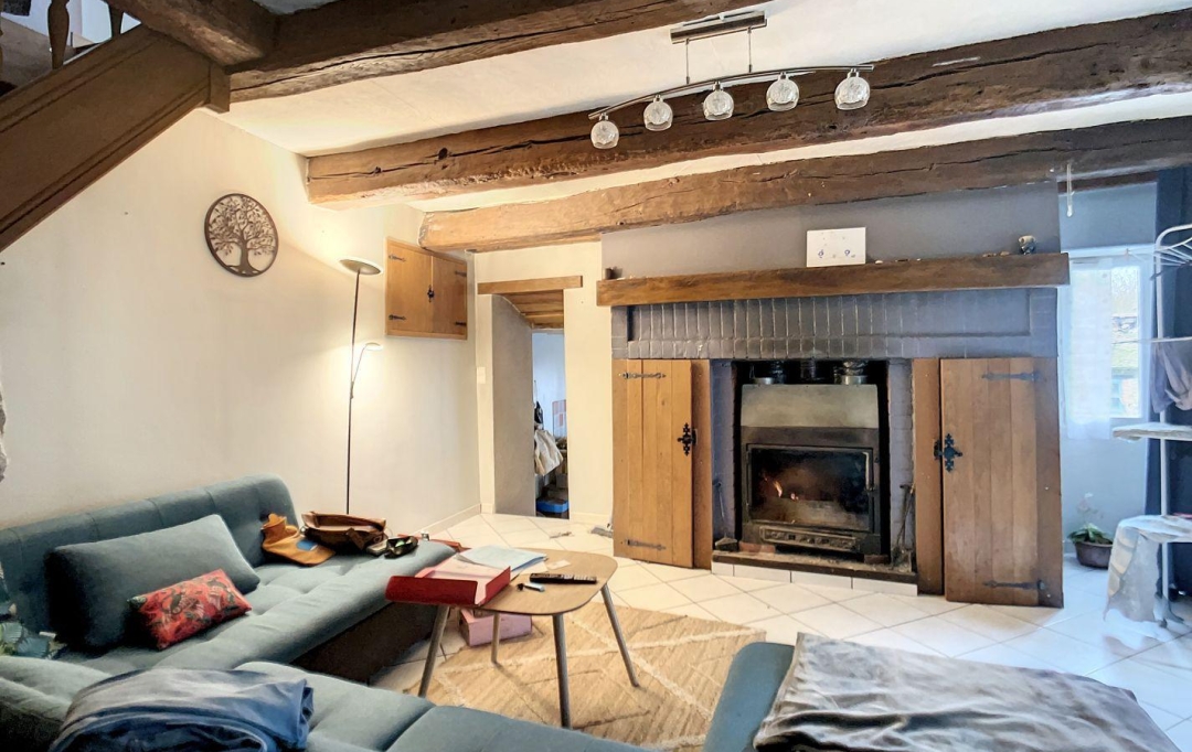 BOUSSAC IMMOBILIER : House | SAINT-MICHEL-DE-VEISSE (23480) | 139 m2 | 119 000 € 