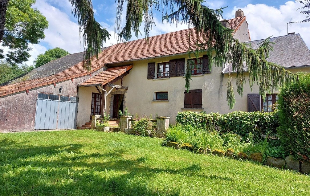 BOUSSAC IMMOBILIER : Maison / Villa | ROCHES (23270) | 221 m2 | 141 500 € 