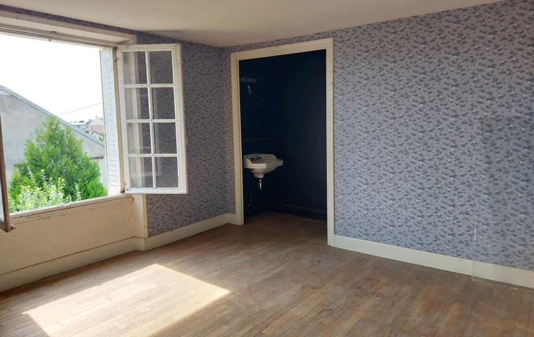 BOUSSAC IMMOBILIER : Maison / Villa | BOUSSAC (23600) | 115 m2 | 67 000 € 