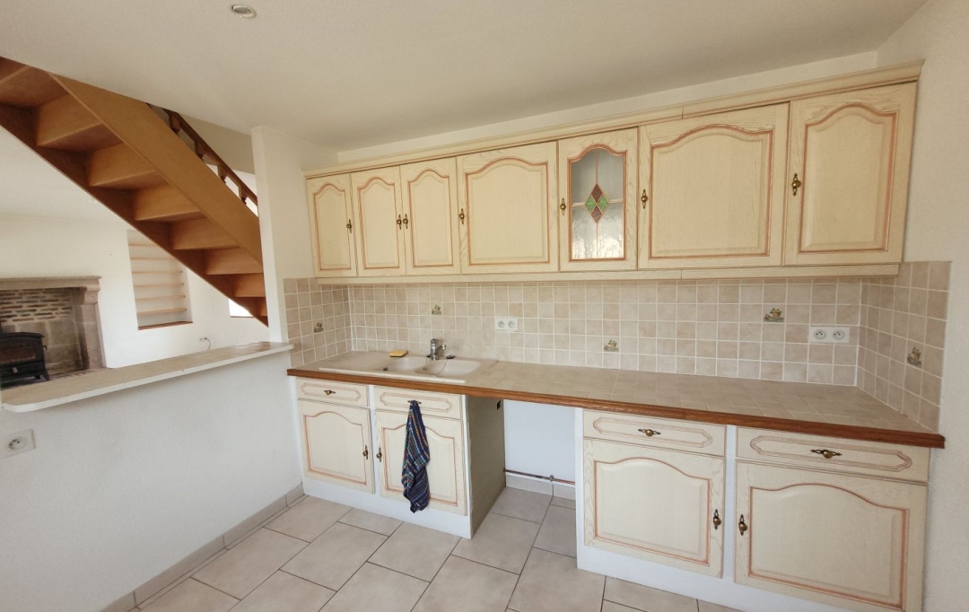 BOUSSAC IMMOBILIER : House | SAINT-SAUVIER (03370) | 109 m2 | 120 000 € 