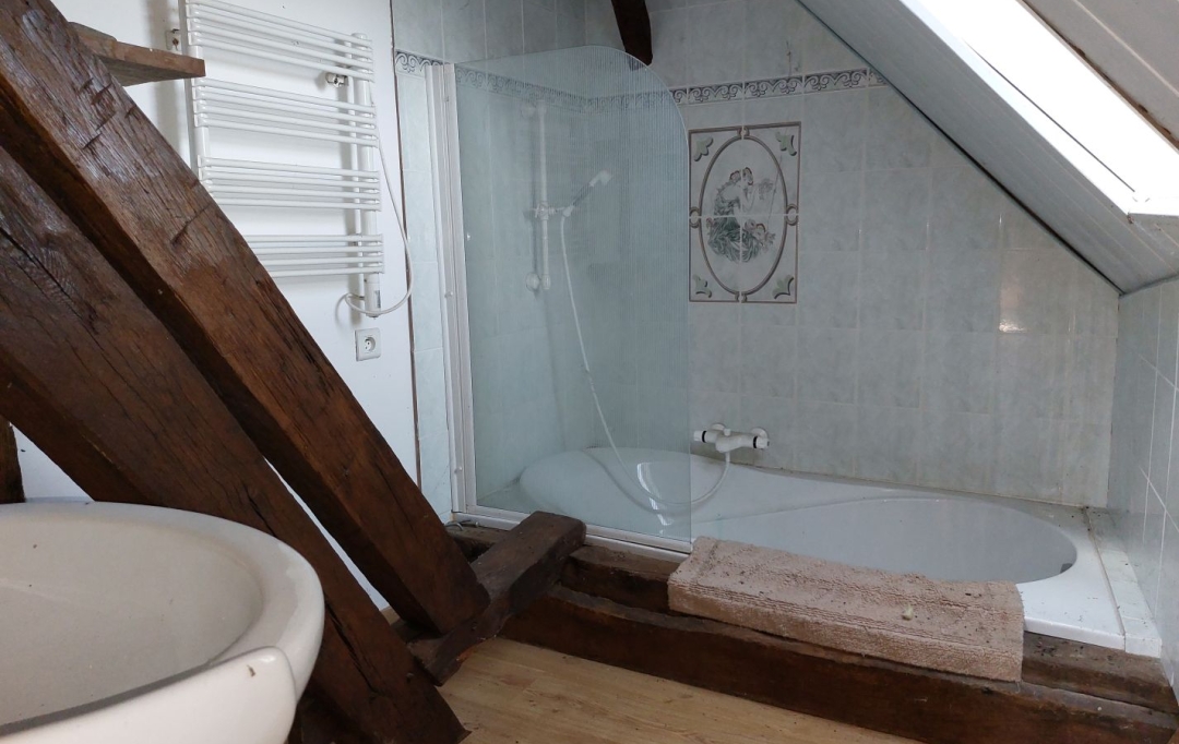 BOUSSAC IMMOBILIER : Maison / Villa | CHAMBON-SAINTE-CROIX (23220) | 223 m2 | 69 000 € 