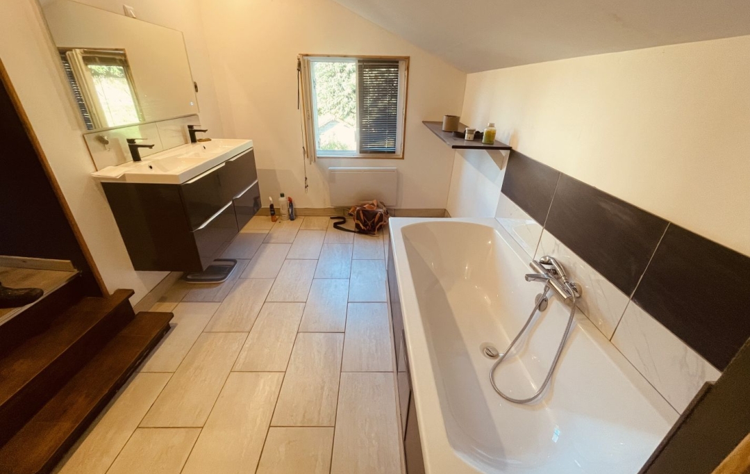 BOUSSAC IMMOBILIER : Maison / Villa | AUBUSSON (23200) | 200 m2 | 159 500 € 
