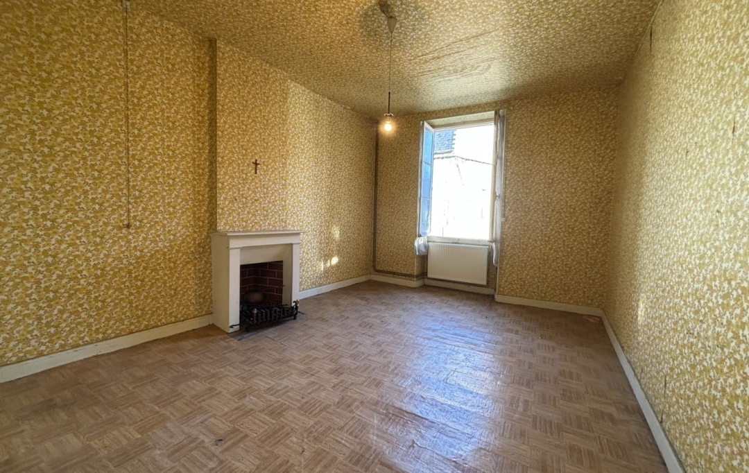 BOUSSAC IMMOBILIER : Maison / Villa | CLUGNAT (23270) | 200 m2 | 49 500 € 