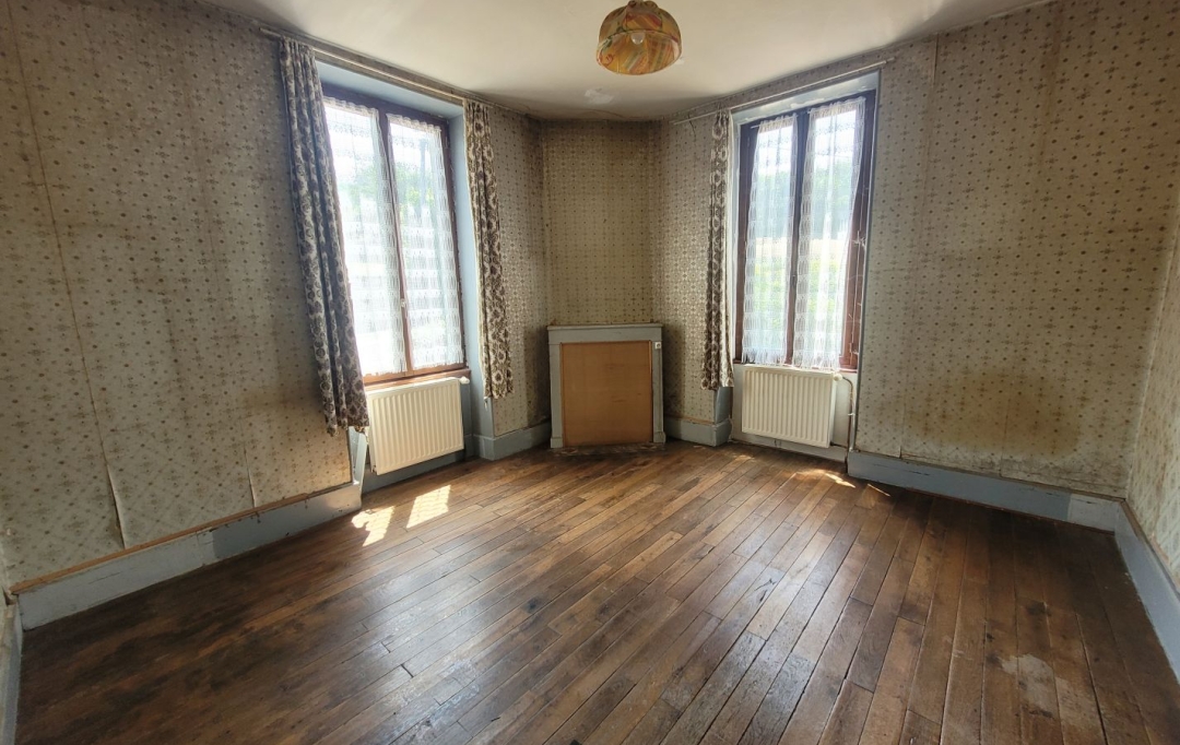 BOUSSAC IMMOBILIER : Maison / Villa | BOUSSAC (23600) | 71 m2 | 37 500 € 