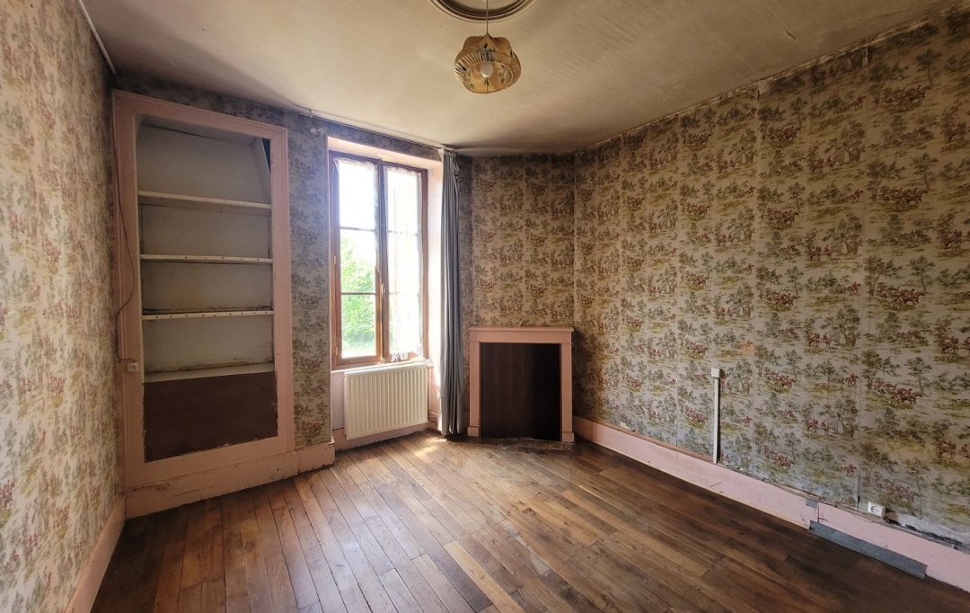 BOUSSAC IMMOBILIER : Maison / Villa | BOUSSAC (23600) | 71 m2 | 37 500 € 