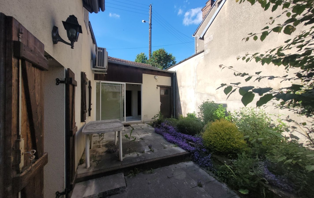 BOUSSAC IMMOBILIER : Maison / Villa | BOUSSAC (23600) | 85 m2 | 77 000 € 