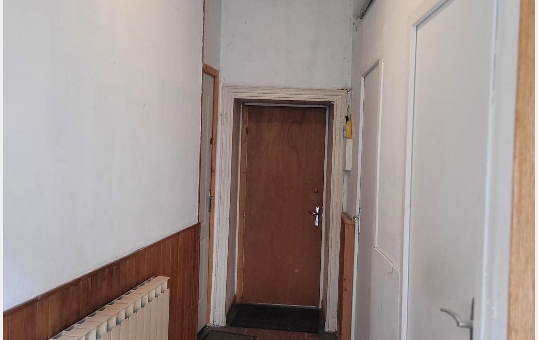 BOUSSAC IMMOBILIER : Immeuble | BOUSSAC (23600) | 142 m2 | 140 000 € 