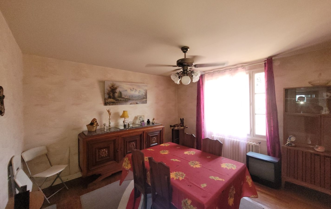 BOUSSAC IMMOBILIER : Maison / Villa | BOUSSAC (23600) | 109 m2 | 62 000 € 
