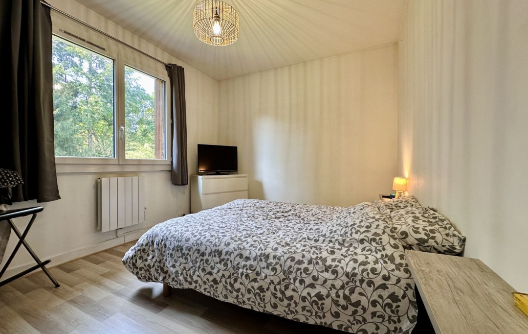 BOUSSAC IMMOBILIER : Maison / Villa | SAINT-SILVAIN-BAS-LE-ROC (23600) | 65 m2 | 170 000 € 
