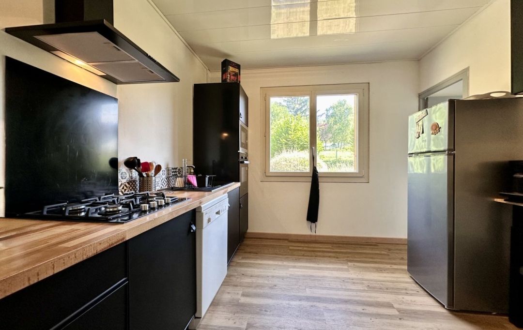 BOUSSAC IMMOBILIER : Maison / Villa | SAINT-SILVAIN-BAS-LE-ROC (23600) | 65 m2 | 170 000 € 