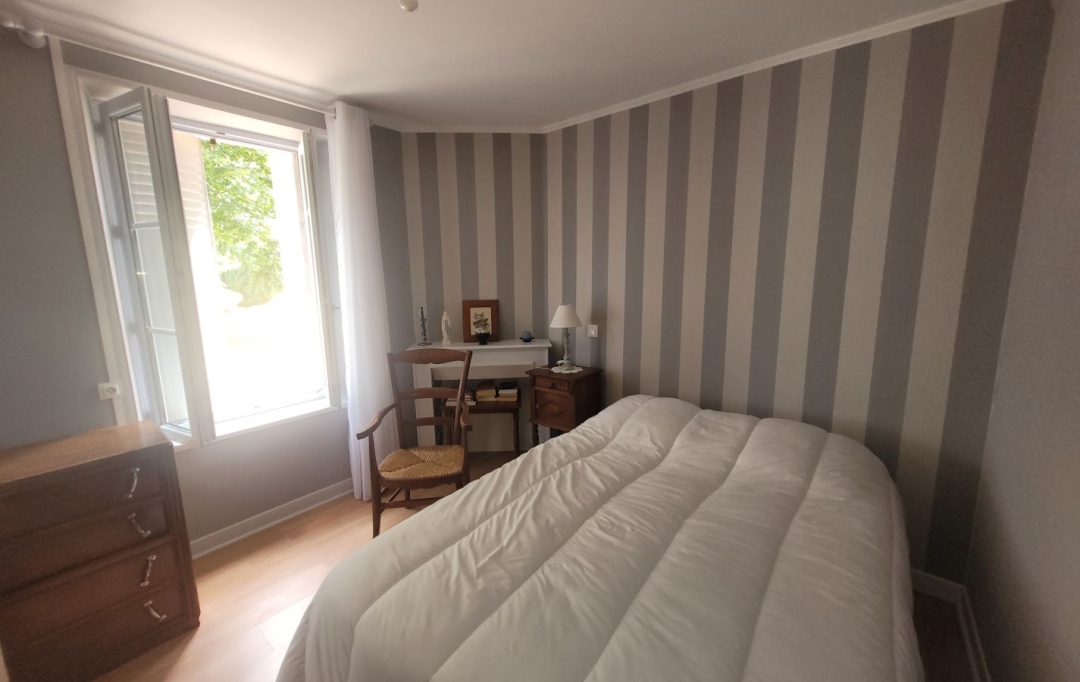 BOUSSAC IMMOBILIER : Domain / Estate | VIJON (36160) | 78 m2 | 135 000 € 
