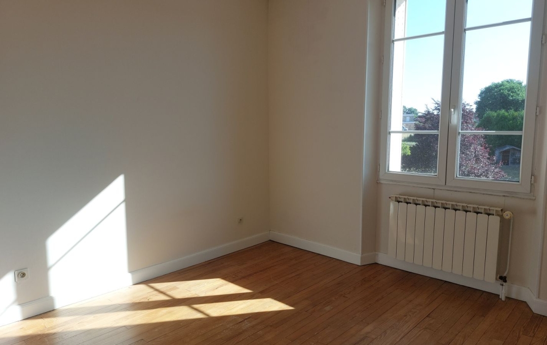 BOUSSAC IMMOBILIER : House | BOUSSAC (23600) | 104 m2 | 135 000 € 