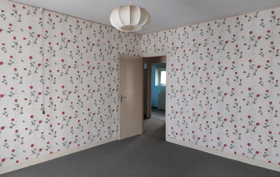 BOUSSAC IMMOBILIER : Maison / Villa | CLUGNAT (23270) | 100 m2 | 49 500 € 