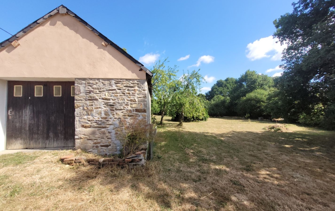 BOUSSAC IMMOBILIER : Maison / Villa | SAINT-SAUVIER (03370) | 200 m2 | 150 000 € 