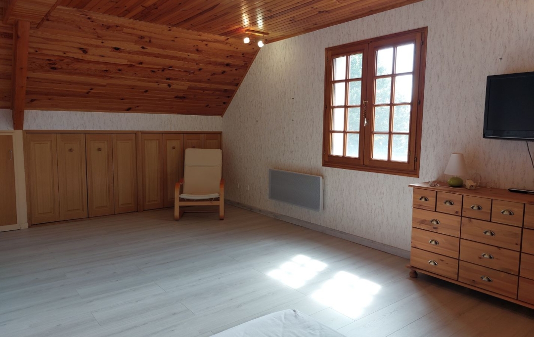 BOUSSAC IMMOBILIER : Maison / Villa | GOUZON (23230) | 183 m2 | 244 500 € 