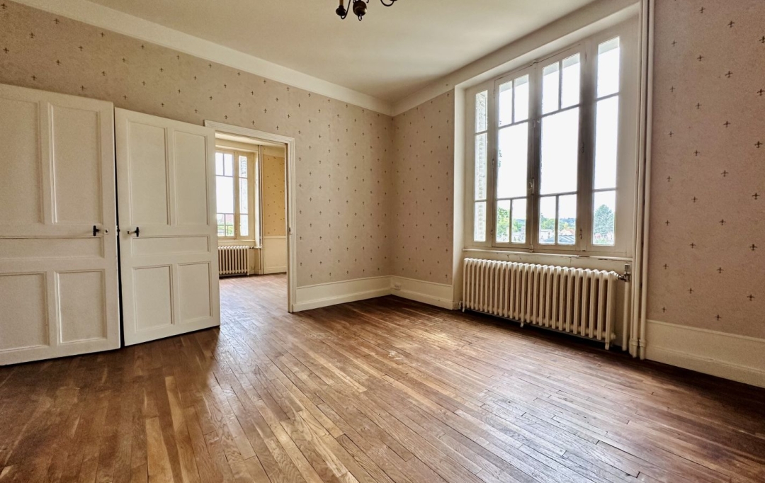 BOUSSAC IMMOBILIER : Maison / Villa | BOUSSAC (23600) | 137 m2 | 93 500 € 