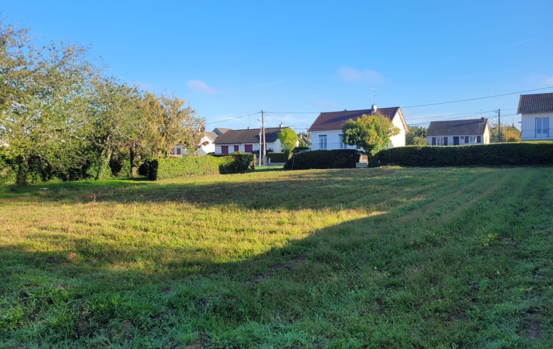 BOUSSAC IMMOBILIER : Ground | BOUSSAC (23600) | 0 m2 | 16 000 € 