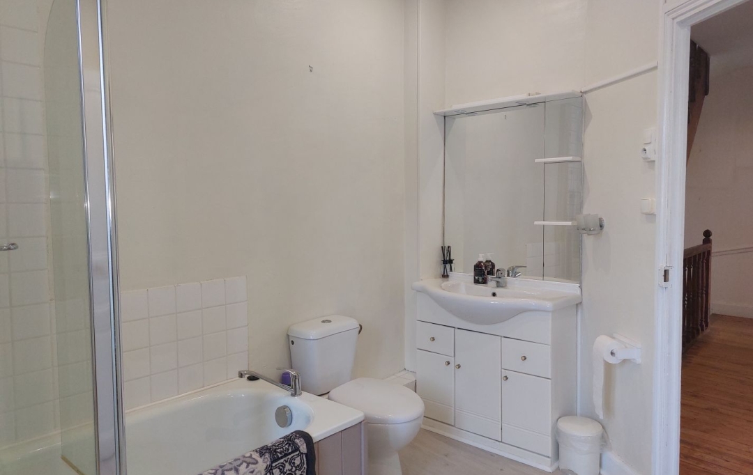 BOUSSAC IMMOBILIER : House | SAINT-SILVAIN-SOUS-TOULX (23140) | 177 m2 | 159 000 €  BOUSSAC IMMOBILIER : House | SAINT-SILVAIN-SOUS-TOULX (23140) | 177 m2 | 159 000 €