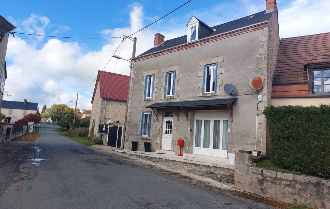 BOUSSAC IMMOBILIER : House | SAINT-SILVAIN-SOUS-TOULX (23140) | 177 m2 | 159 000 €  BOUSSAC IMMOBILIER : House | SAINT-SILVAIN-SOUS-TOULX (23140) | 177 m2 | 159 000 €