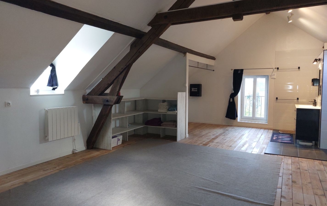 BOUSSAC IMMOBILIER : House | SAINT-SILVAIN-SOUS-TOULX (23140) | 177 m2 | 159 000 €  BOUSSAC IMMOBILIER : House | SAINT-SILVAIN-SOUS-TOULX (23140) | 177 m2 | 159 000 €