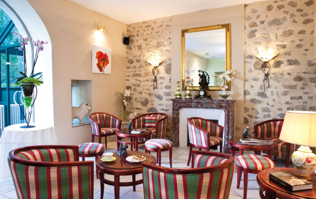 BOUSSAC IMMOBILIER : Building | GUERET (23000) | 676 m2 | 892 500 &euro; 