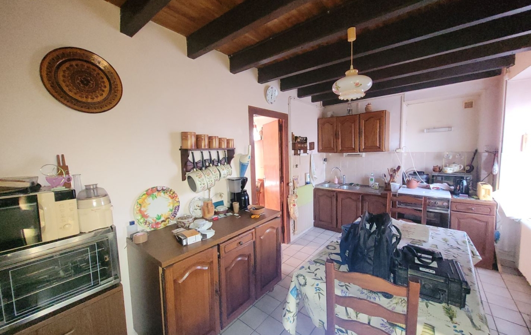 BOUSSAC IMMOBILIER : House | SAINT-SATURNIN (18370) | 101 m2 | 57 500 &euro; 