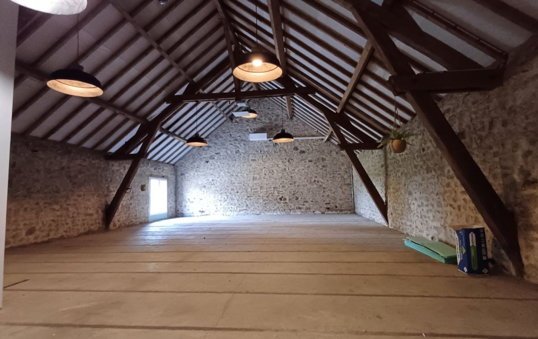 BOUSSAC IMMOBILIER : Maison / Villa | SOUMANS (23600) | 250 m2 | 315 000 &euro; 