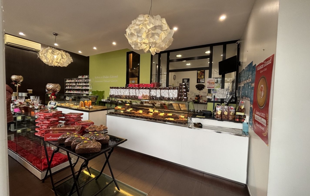 BOUSSAC IMMOBILIER : Commercial | GUERET (23000) | 100 m2 | 275 000 &euro; 