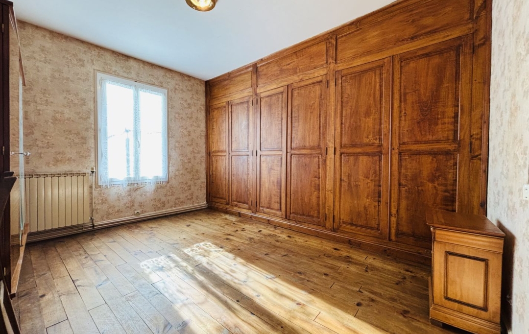 BOUSSAC IMMOBILIER : House | SAINT-DIZIER-LES-DOMAINES (23270) | 130 m2 | 160 000 &euro; 